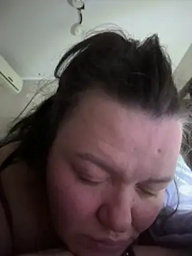 Snapshot of SunnyLeila2101 chatting on 21, 3, 2026 SunnyLeila2101 online show from 21, 3, 2026