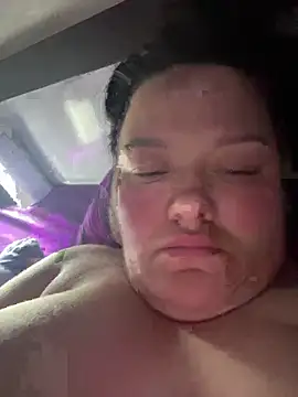 Snapshot of SunnyLeila2101 chatting on 23, 3, 2026 SunnyLeila2101 online show from 23, 3, 2026