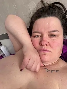 Snapshot of SunnyLeila2101 chatting on 27, 3, 2026 SunnyLeila2101 online show from 27, 3, 2026