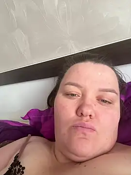 Snapshot of SunnyLeila2101 chatting on 11, 4, 2026 SunnyLeila2101 online show from 11, 4, 2026