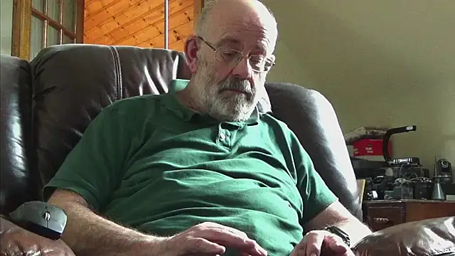 Snapshot of janzer13 chatting on 27, 2, 2026 janzer13 online show from 27, 2, 2026