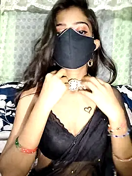 Snapshot of Crystil_love-21 chatting on 19, 9, 2025 Crystil love-21 online show from 19, 9, 2025