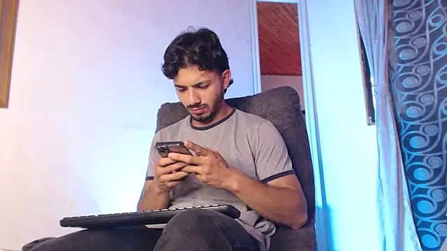 Snapshot of ArturoCardona_ chatting on 20, 5, 2026 ArturoCardona online show from 20, 5, 2026