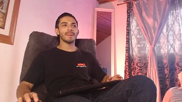 Snapshot of ArturoCardona_ chatting on 30, 5, 2026 ArturoCardona online show from 30, 5, 2026