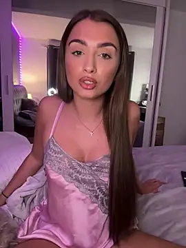 ellariverss online show from 4, 8, 2026