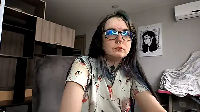 HighelikeGirl online show from 6, 11, 2025