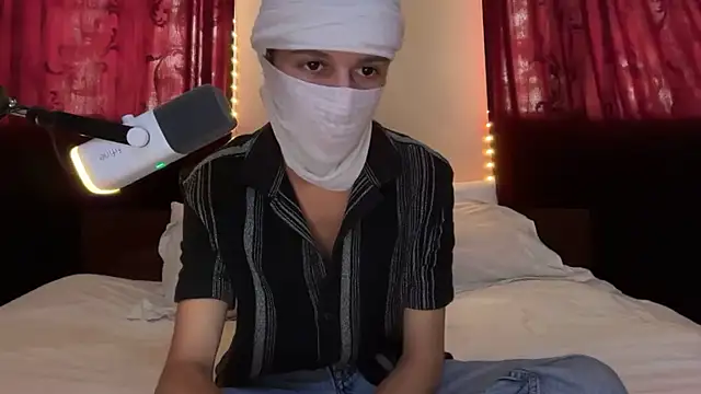 holydirt luxeno1 online show from 15, 9, 2025