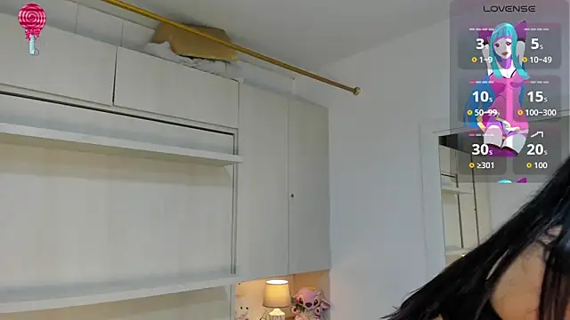 LilyWhitney online show from 21, 5, 2026
