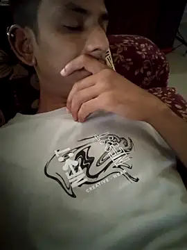 Snapshot of yung_cplz chatting on 30, 11, 2025 yung cplz online show from 30, 11, 2025