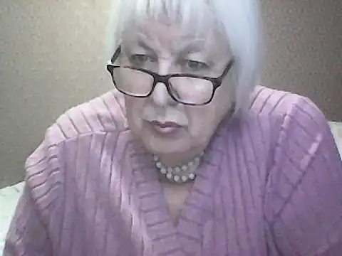 Alexia64231 online show from 23, 9, 2025