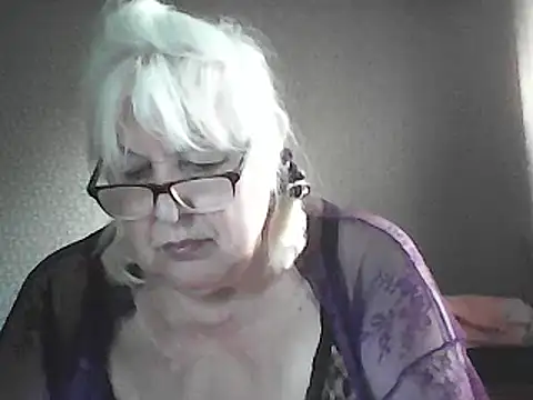 Snapshot of Alexia64231 chatting on 21, 5, 2026 Alexia64231 online show from 21, 5, 2026
