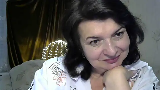 Snapshot of LedyNika chatting on 2, 4, 2026 LedyNika online show from 2, 4, 2026