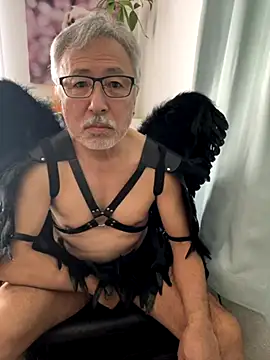 Snapshot of gholly2007 chatting on 1, 11, 2025 gholly2007 online show from 1, 11, 2025