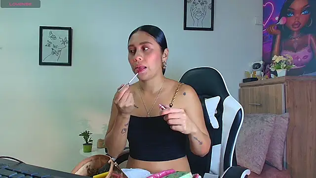 LuluMonroe Eup online show from 28, 5, 2026