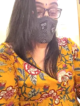 sweet-lotus online show from 6, 4, 2026