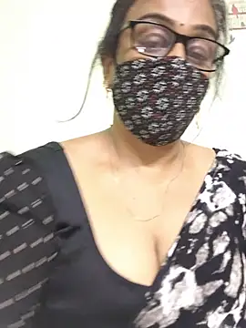 Snapshot of sweet-lotus chatting on 20, 7, 2026 sweet-lotus online show from 20, 7, 2026