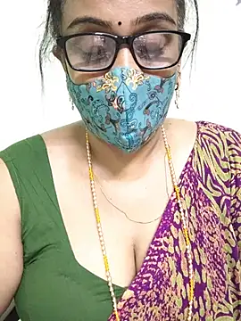 Snapshot of sweet-lotus chatting on 23, 7, 2026 sweet-lotus online show from 23, 7, 2026