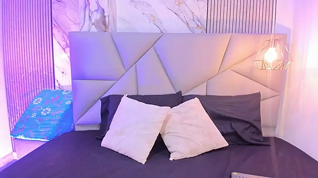 Tatihornyy online show from 24, 3, 2026