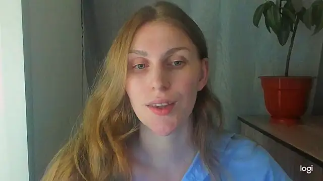 Snapshot of JuliaMuuun chatting on 31, 5, 2026 JuliaMuuun online show from 31, 5, 2026