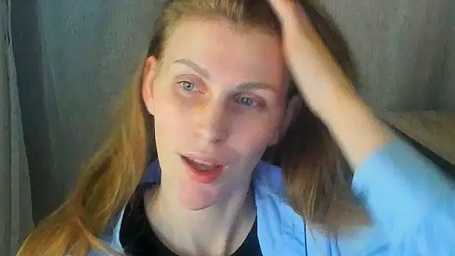 Snapshot of JuliaMuuun chatting on 27, 6, 2026 JuliaMuuun online show from 27, 6, 2026