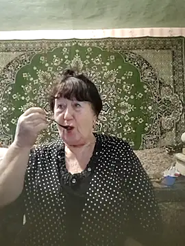 CrystalLime6411 online show from 24, 11, 2025