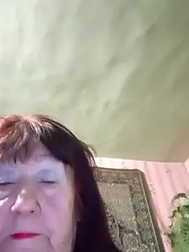 Snapshot of CrystalLime6411 chatting on 18, 1, 2026 CrystalLime6411 online show from 18, 1, 2026