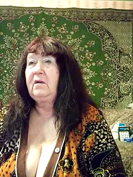 Snapshot of CrystalLime6411 chatting on 7, 3, 2026 CrystalLime6411 online show from 7, 3, 2026