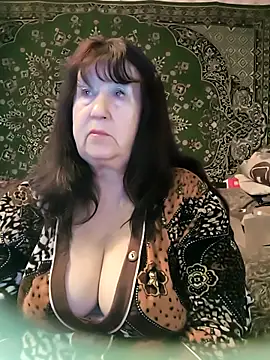 Snapshot of CrystalLime6411 chatting on 24, 3, 2026 CrystalLime6411 online show from 24, 3, 2026