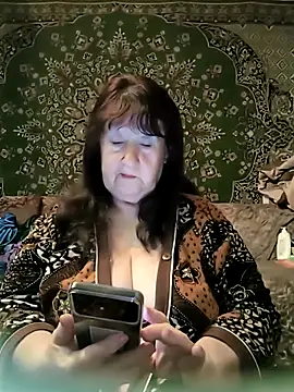 Snapshot of CrystalLime6411 chatting on 26, 3, 2026 CrystalLime6411 online show from 26, 3, 2026
