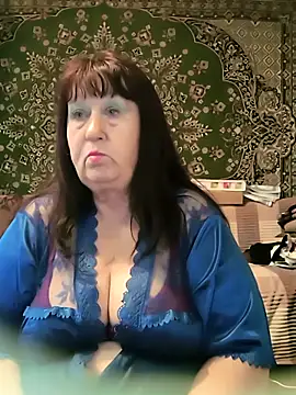 Snapshot of CrystalLime6411 chatting on 19, 4, 2026 CrystalLime6411 online show from 19, 4, 2026