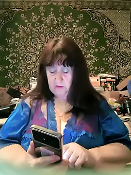 Snapshot of CrystalLime6411 chatting on 6, 5, 2026 CrystalLime6411 online show from 6, 5, 2026