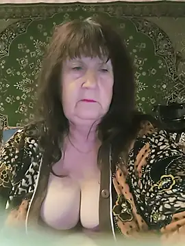 Snapshot of CrystalLime6411 chatting on 29, 5, 2026 CrystalLime6411 online show from 29, 5, 2026