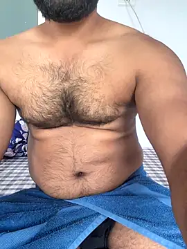 Snapshot of naughty_rocco chatting on 21, 10, 2025 naughty rocco online show from 21, 10, 2025