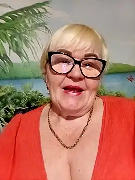 VioletSweet5566 online show from 9, 4, 2026