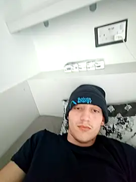 Snapshot of ASL70 chatting on 24, 9, 2025 ASL70 online show from 24, 9, 2025