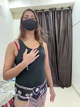 HORNYDIVYABABY online show from 22, 4, 2026