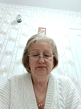 Snapshot of AlikaSwan5821 chatting on 4, 5, 2026 AlikaSwan5821 online show from 4, 5, 2026