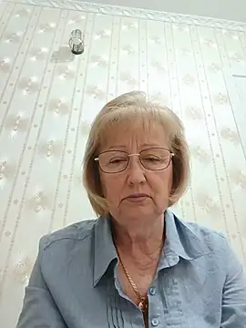 Snapshot of AlikaSwan5821 chatting on 8, 6, 2026 AlikaSwan5821 online show from 8, 6, 2026