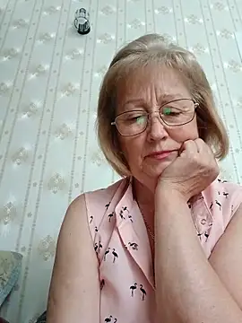 Snapshot of AlikaSwan5821 chatting on 9, 6, 2026 AlikaSwan5821 online show from 9, 6, 2026