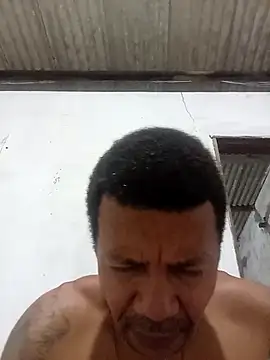 Snapshot of moreno25centimetro chatting on 5, 4, 2026 moreno25centimetro online show from 5, 4, 2026