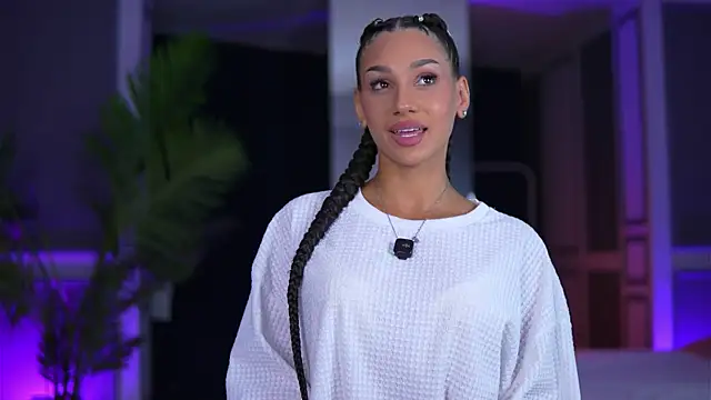 Snapshot of NinaSolenne chatting on 22, 6, 2026 NinaSolenne online show from 22, 6, 2026