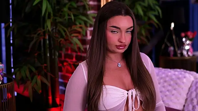 Snapshot of MillaSerene chatting on 1, 2, 2026 MillaSerene online show from 1, 2, 2026