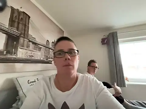 Snapshot of voluptuous-minx chatting on 15, 2, 2026 voluptuous-minx online show from 15, 2, 2026