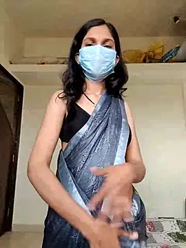 Shivani2002 online show from 7, 2, 2026