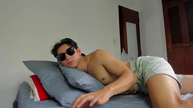 AlexanderHall online show from 13, 12, 2025