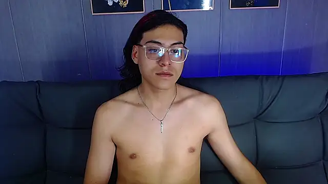 Snapshot of dirty_model chatting on 4, 2, 2026 dirty model online show from 4, 2, 2026