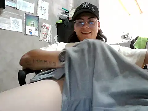 Snapshot of dirty_model chatting on 24, 5, 2026 dirty model online show from 24, 5, 2026