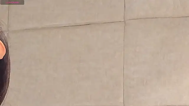 VioletHilton online show from 9, 9, 2025