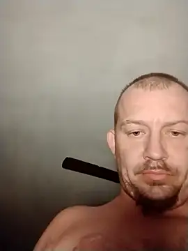 Snapshot of gghhggssyi chatting on 8, 10, 2025 gghhggssyi online show from 8, 10, 2025