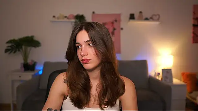 kissie cat online show from 14, 5, 2026